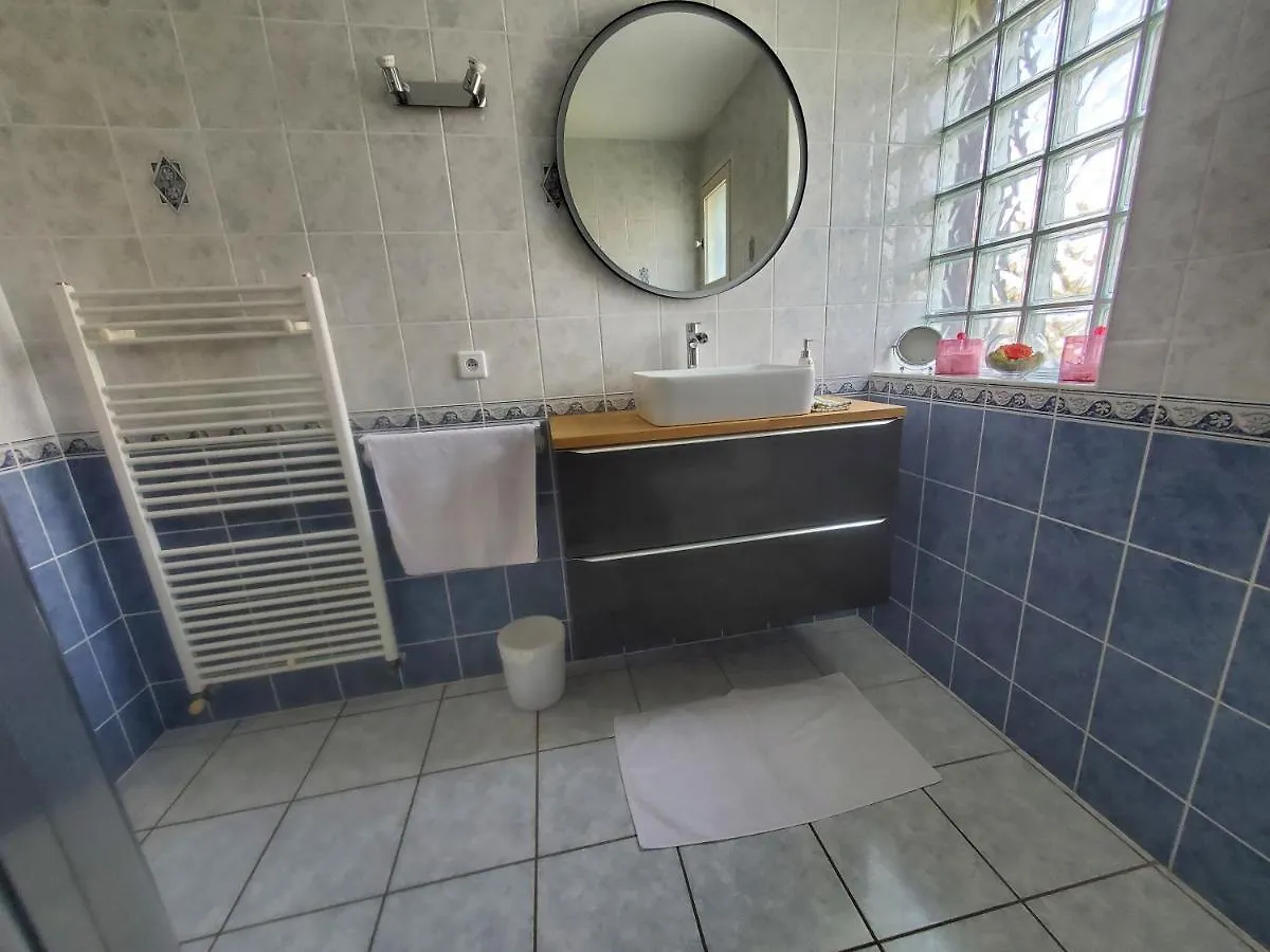 Homestay Chez Houria Appartement Pour 2 Personnes Cournon-d'Auvergne